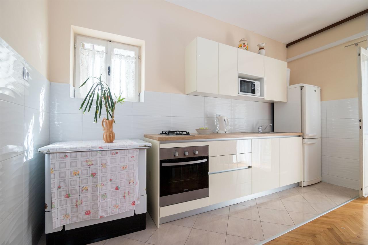 Apartments Zeljko Makarska Eksteriør billede