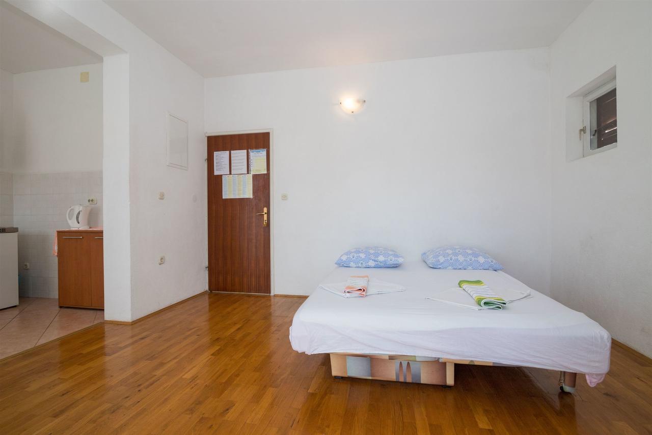 Apartments Zeljko Makarska Eksteriør billede