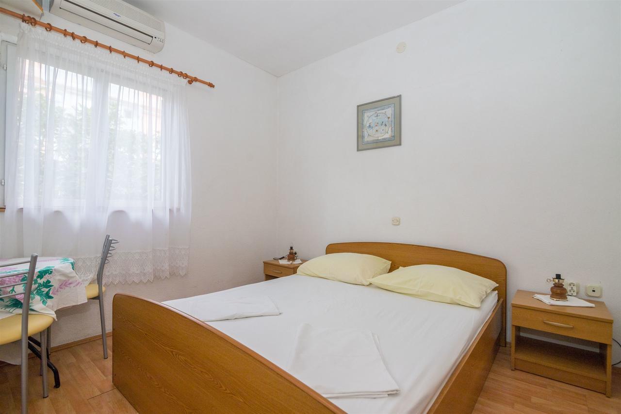 Apartments Zeljko Makarska Eksteriør billede