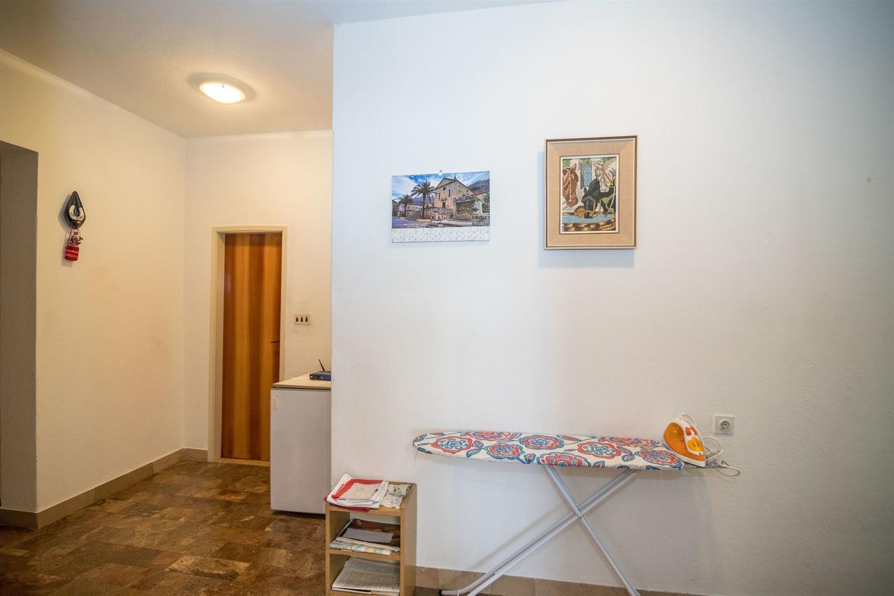 Apartments Zeljko Makarska Eksteriør billede