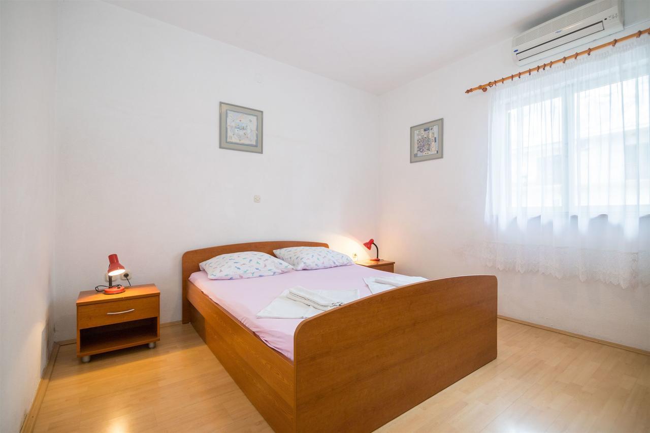 Apartments Zeljko Makarska Eksteriør billede